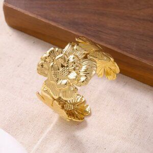 304 Stainless Steel Vintage Floral Bracelet Flower Cuff w/Blooming Botanical